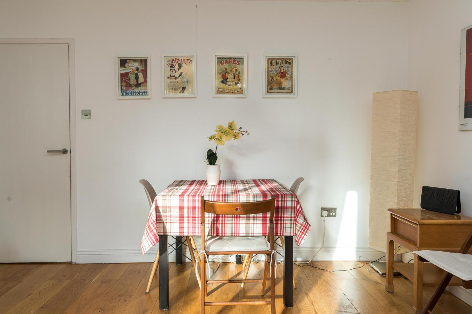 Appartamento Super 1Bd Garden Flat Islington Londra Esterno foto