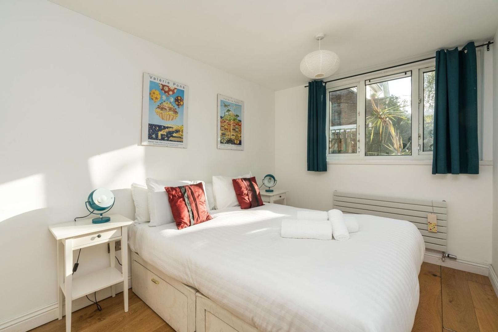 Appartamento Super 1Bd Garden Flat Islington Londra Esterno foto